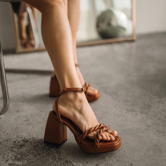 Women sandals leather size 38 - Picture 7 of 7